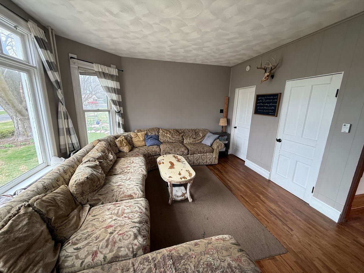 300 Holcomb Avenue, Milledgeville, IL 61051