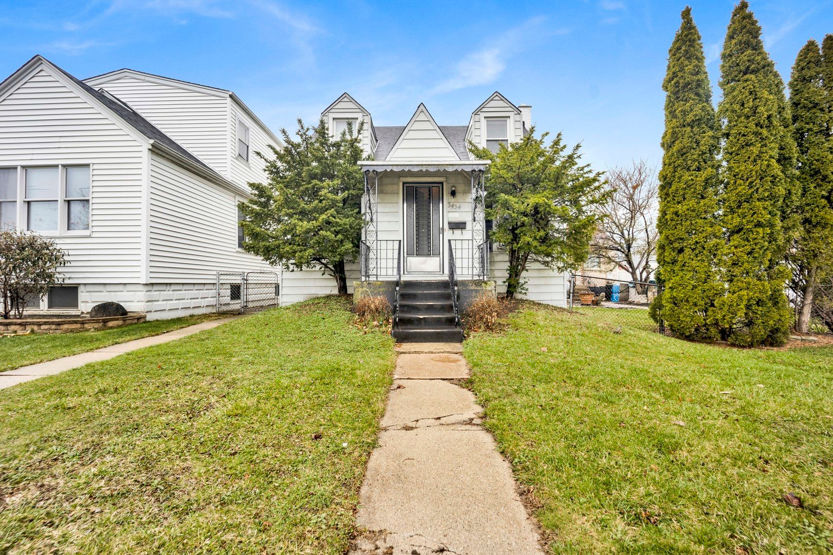3454 N Ottawa Avenue — Chicago, IL 60634
