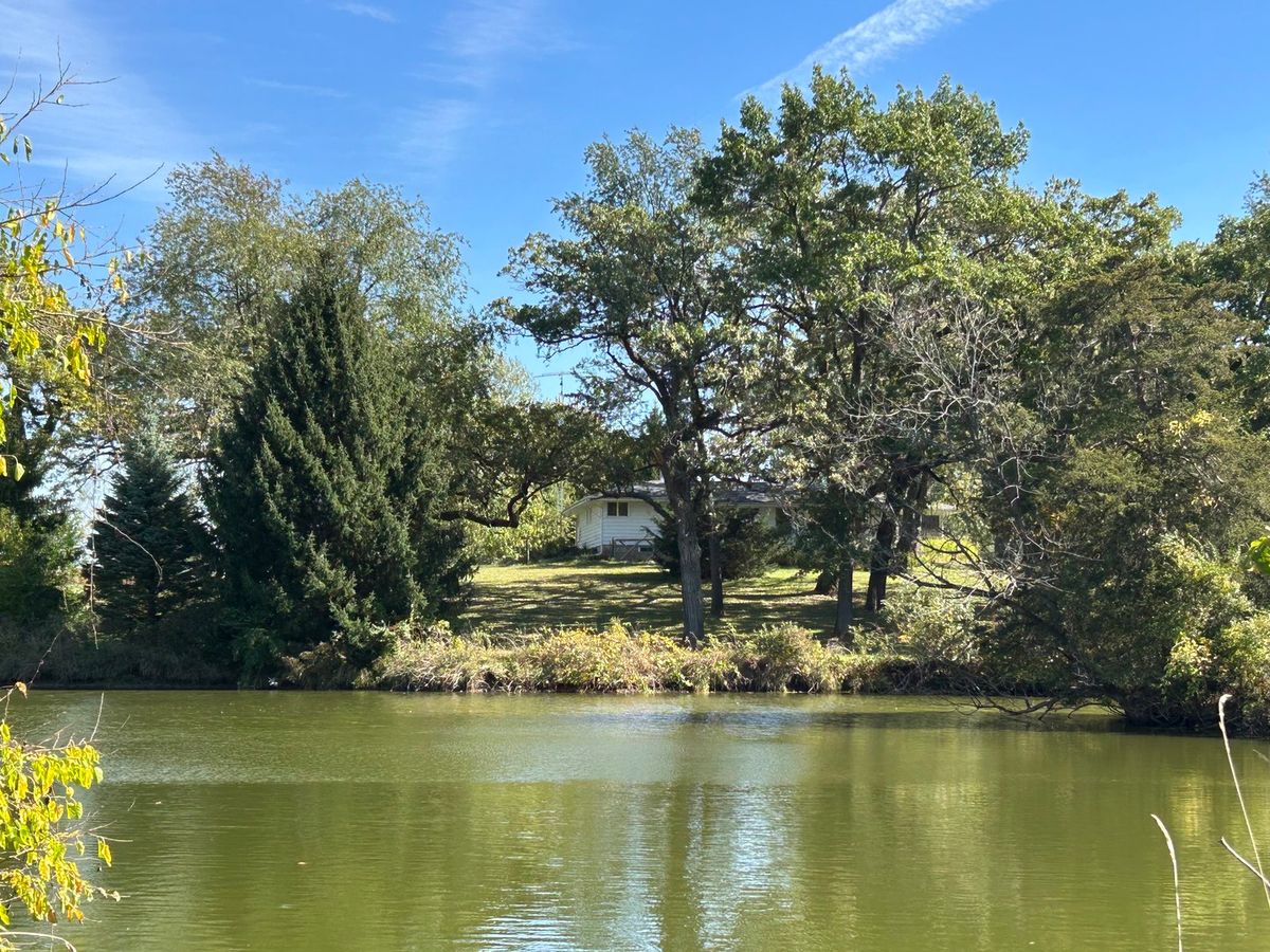 16104 McGuire Road, Harvard, IL 60033