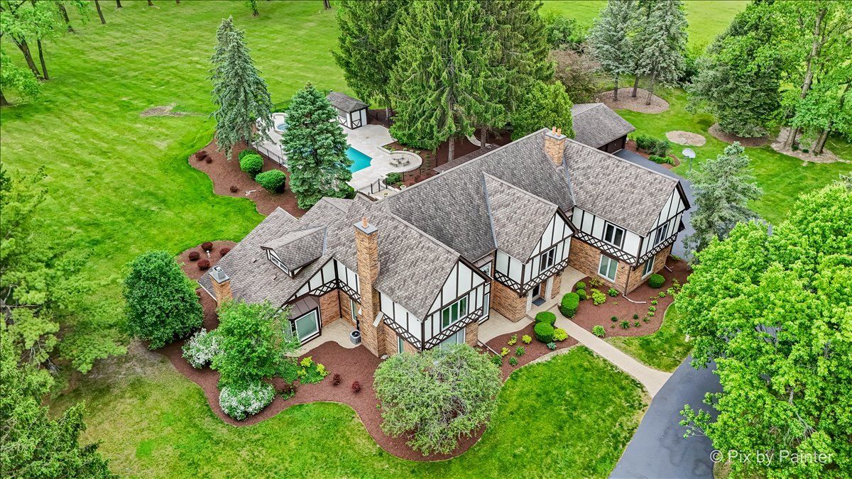 3 Auburn Lane — Barrington Hills, IL 60010