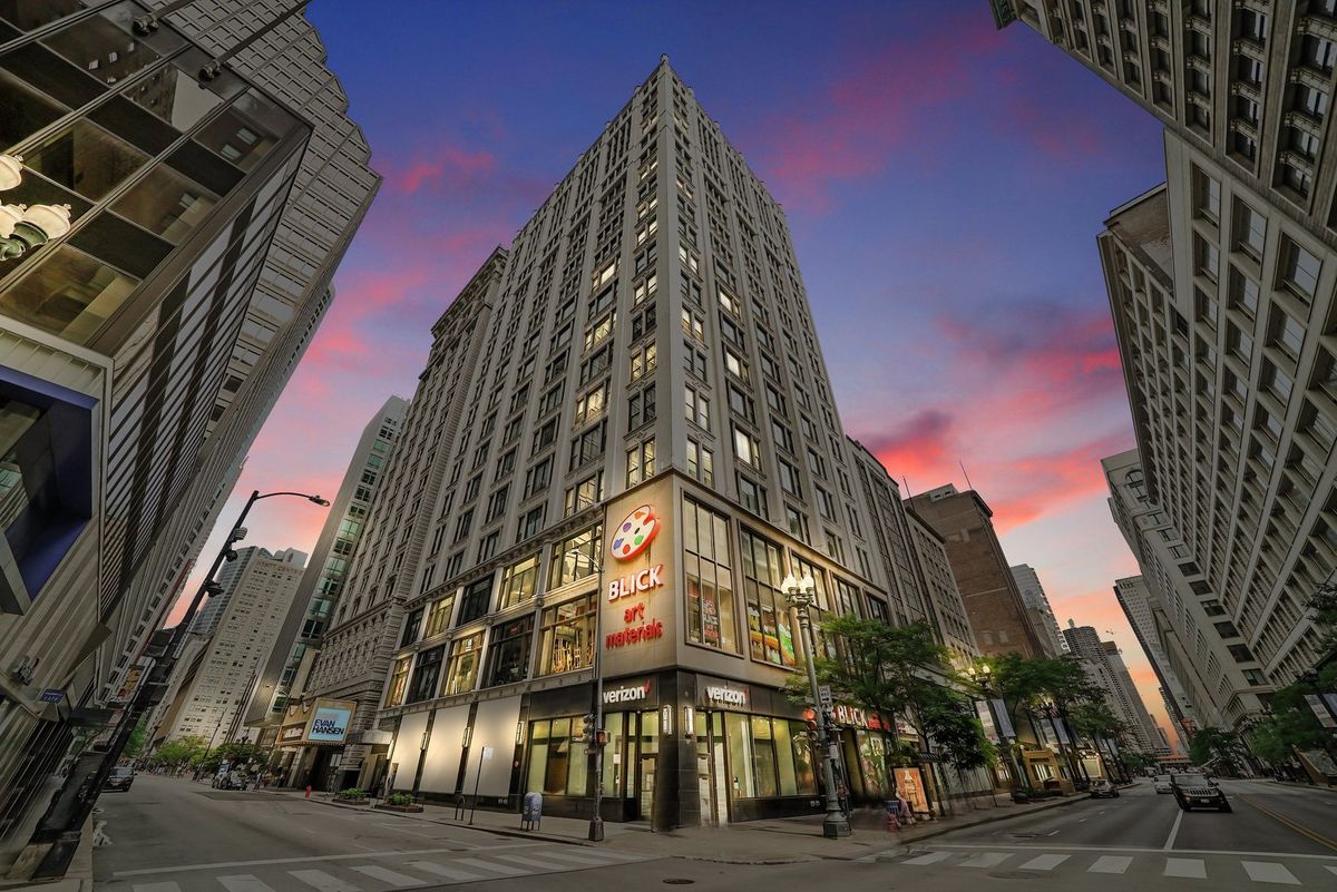 8 MONROE Street, Chicago, IL 60603