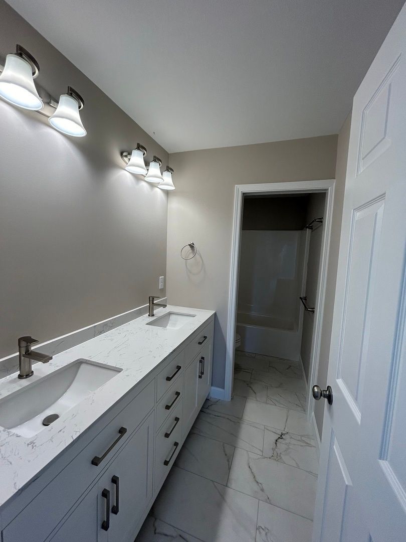 1504 Warwick Drive, Savoy, IL 61874