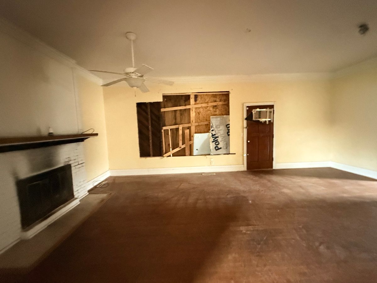 101 5th Street, Carmi, IL 62821