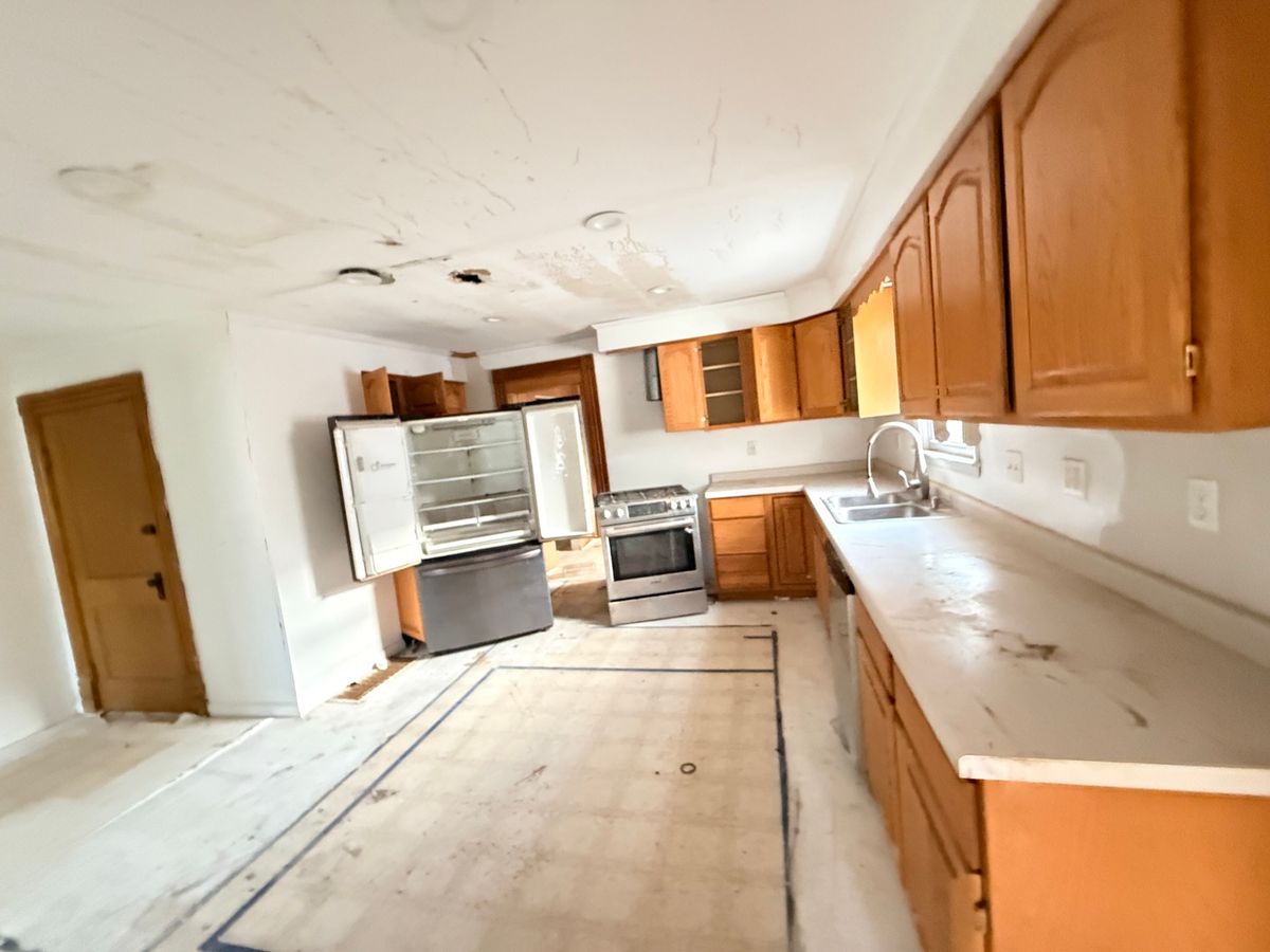 101 5th Street, Carmi, IL 62821
