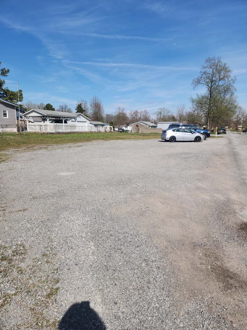1209 Grand Avenue, Johnston City, IL 62951