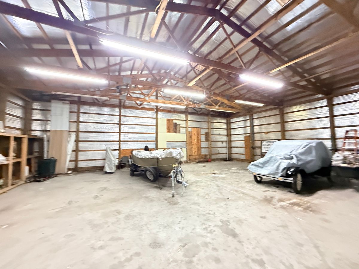 1209 Grand Avenue, Johnston City, IL 62951