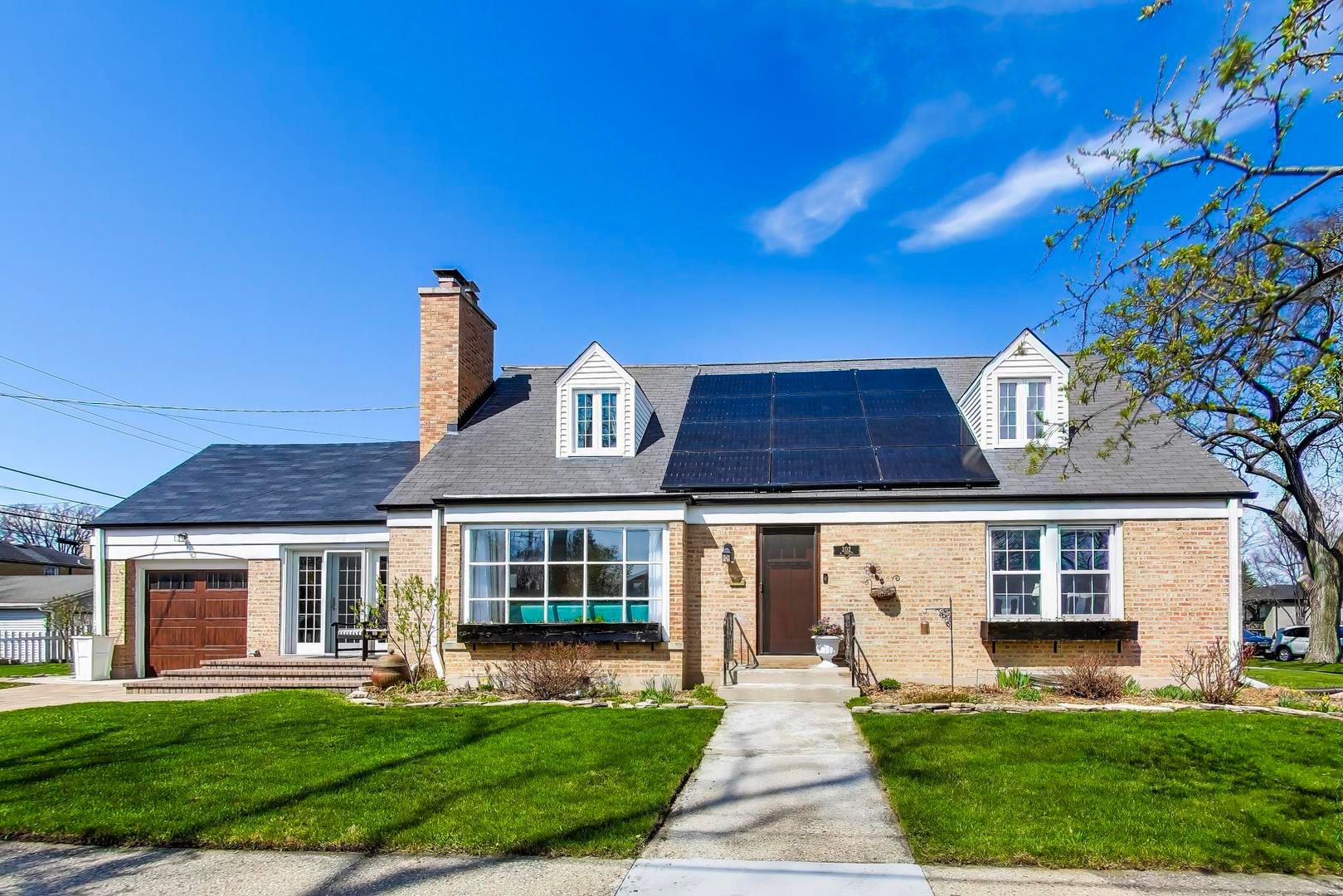 202 N Chester Avenue — Park Ridge, IL 60068