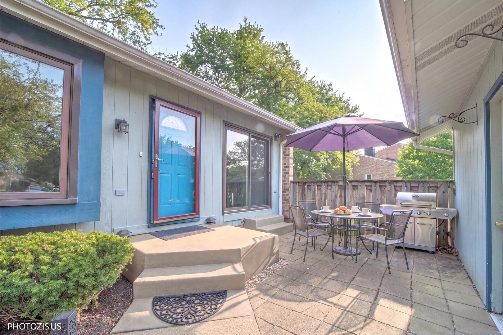 211 Edgewater Drive — Bloomingdale, IL 60108