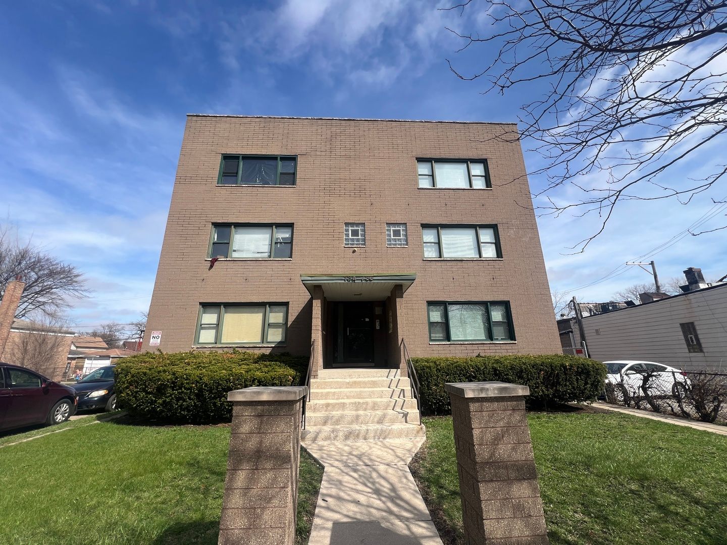 734 E 95th Street #3E — Chicago, IL 60619
