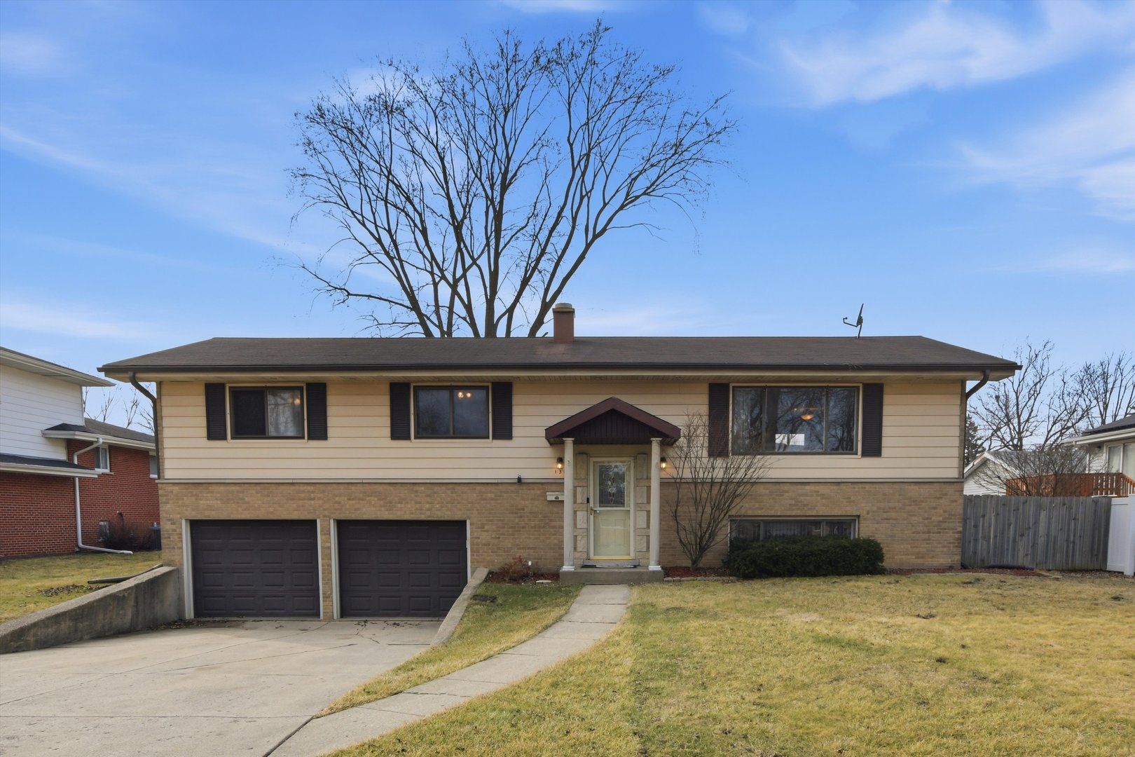130 N Horner Lane — Mount Prospect, IL 60056