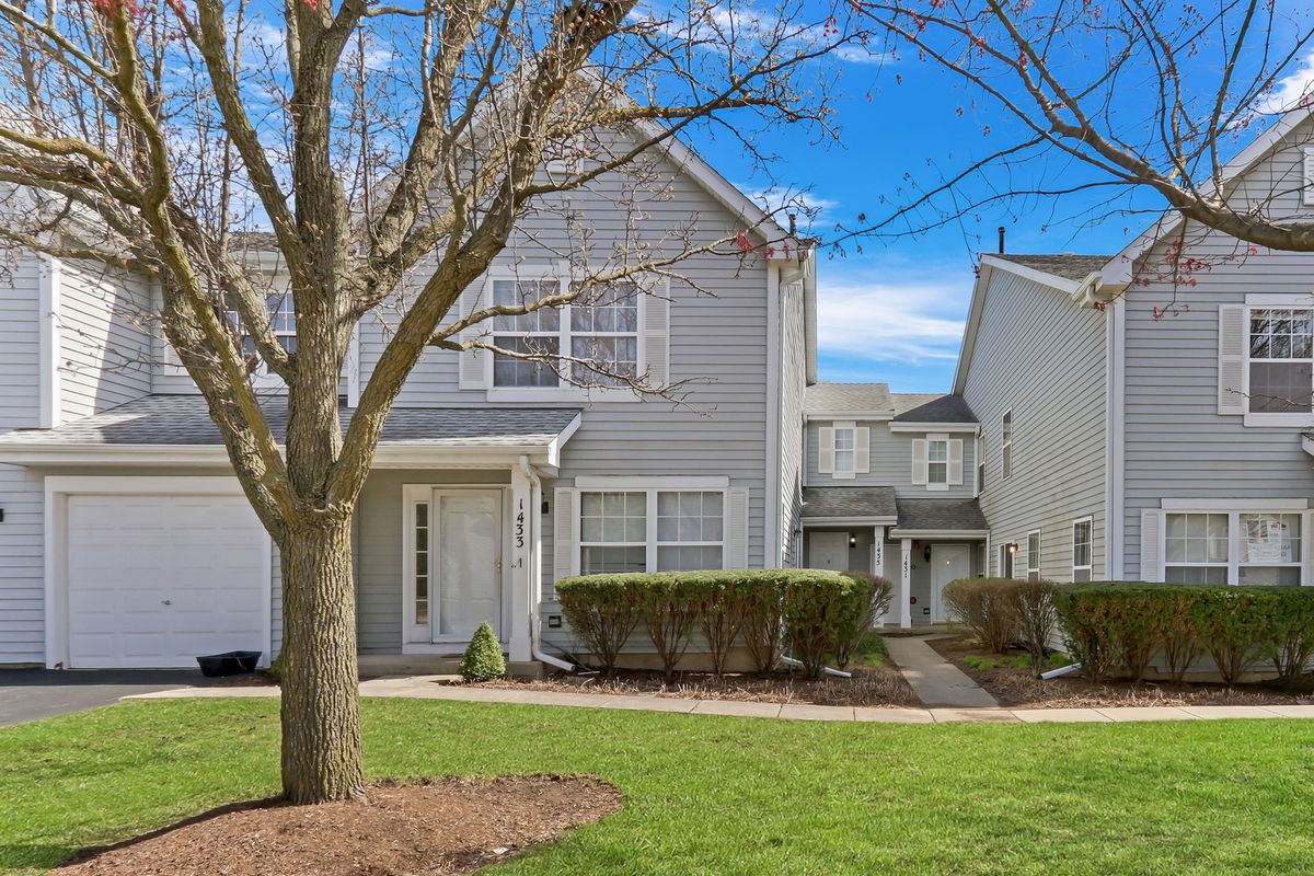 1435 Orleans Drive, Mundelein, IL 60060