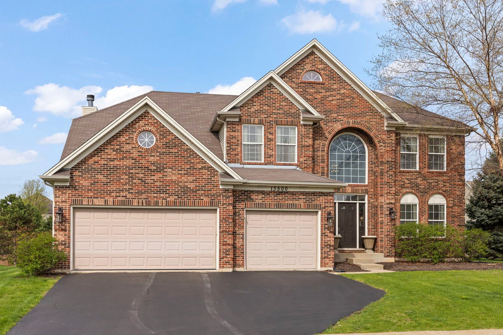 13500 Arborview Circle — Plainfield, IL 60585