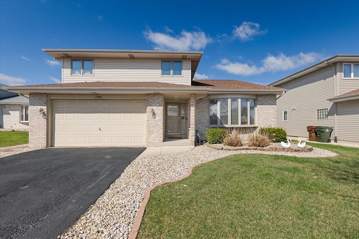 17954 Poplar Lane — Country Club Hills, IL 60478