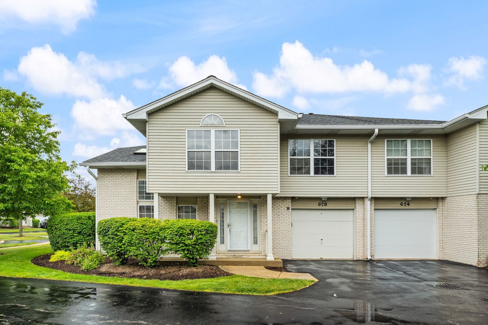 620 Beaver Court — Naperville, IL 60563