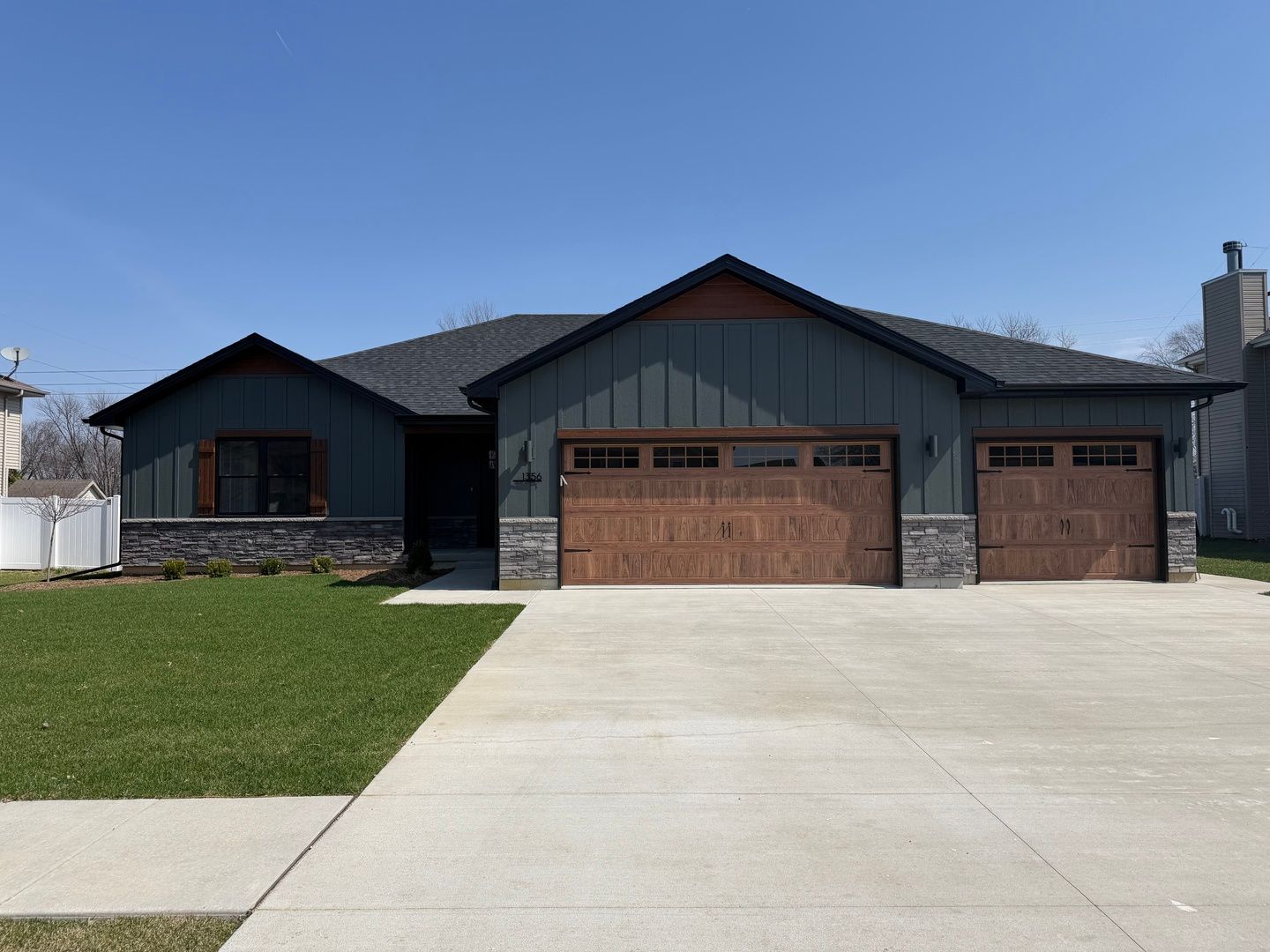1356 Eagle Bluff Drive — Bourbonnais, IL 60914