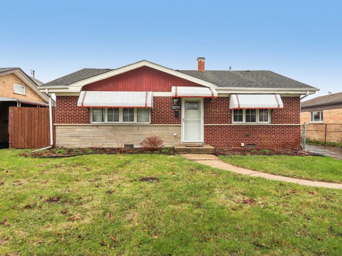 12219 Avers Avenue, Alsip, IL 60803
