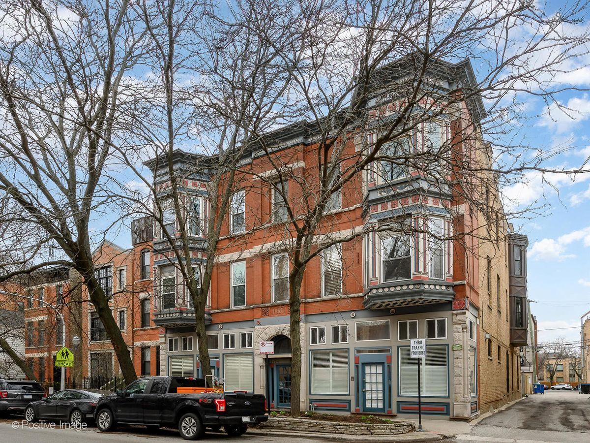 1914 Sheffield Avenue, Chicago, IL 60614