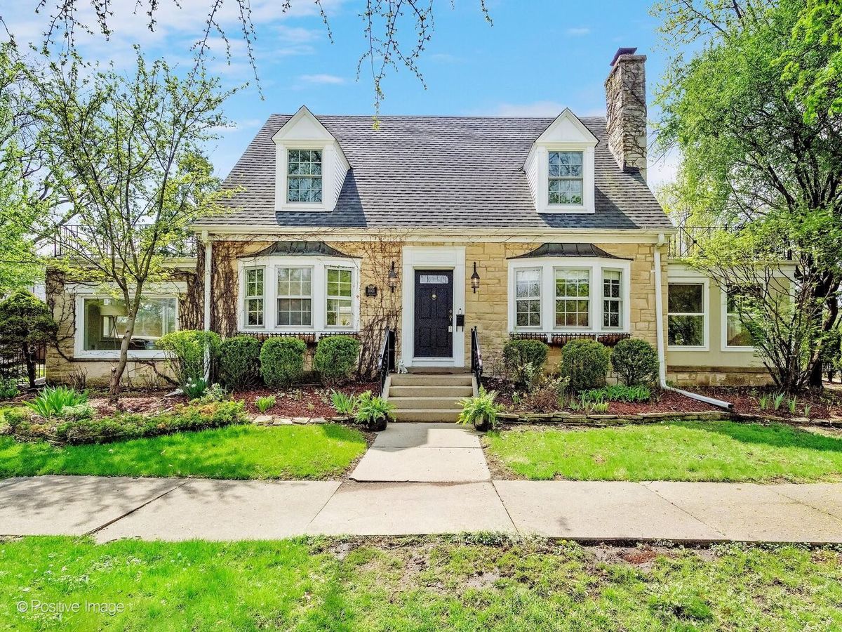 1001 Brainard Avenue, La Grange, IL 60525