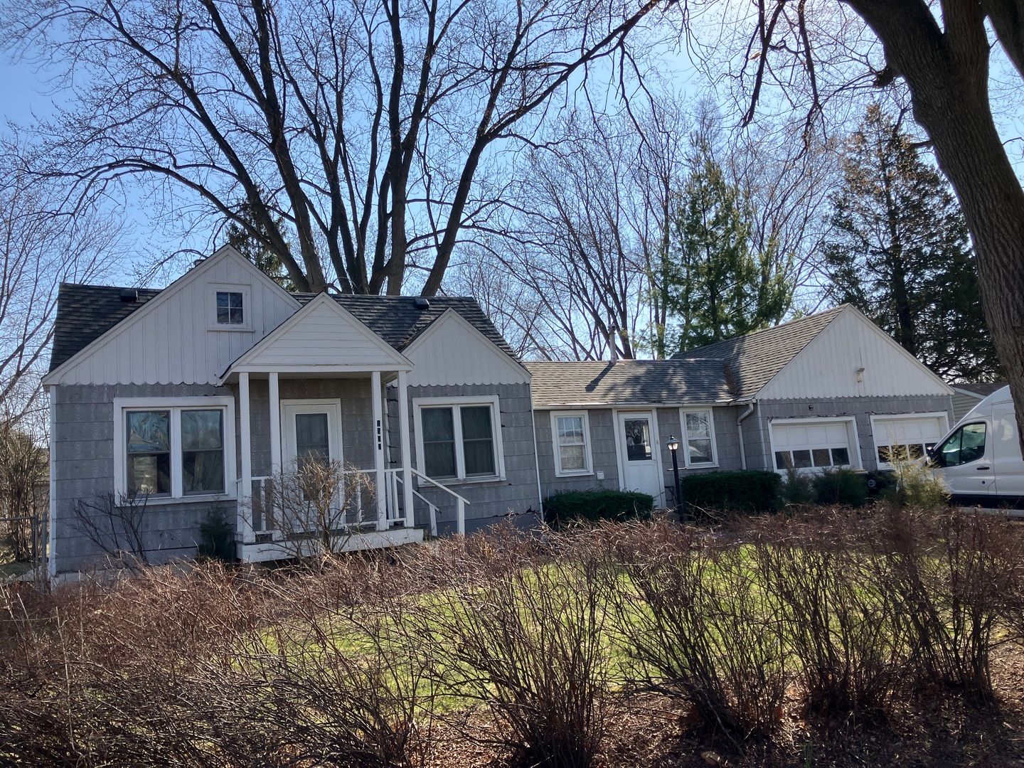 1511 N Poplar Avenue — Round Lake Beach, IL 60073