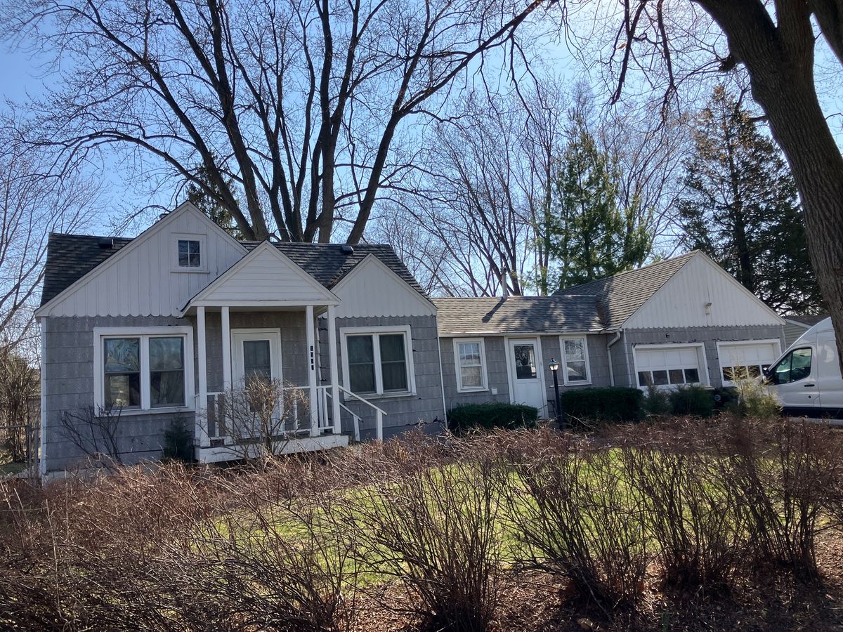 1511 Poplar Avenue, Round Lake Beach, IL 60073