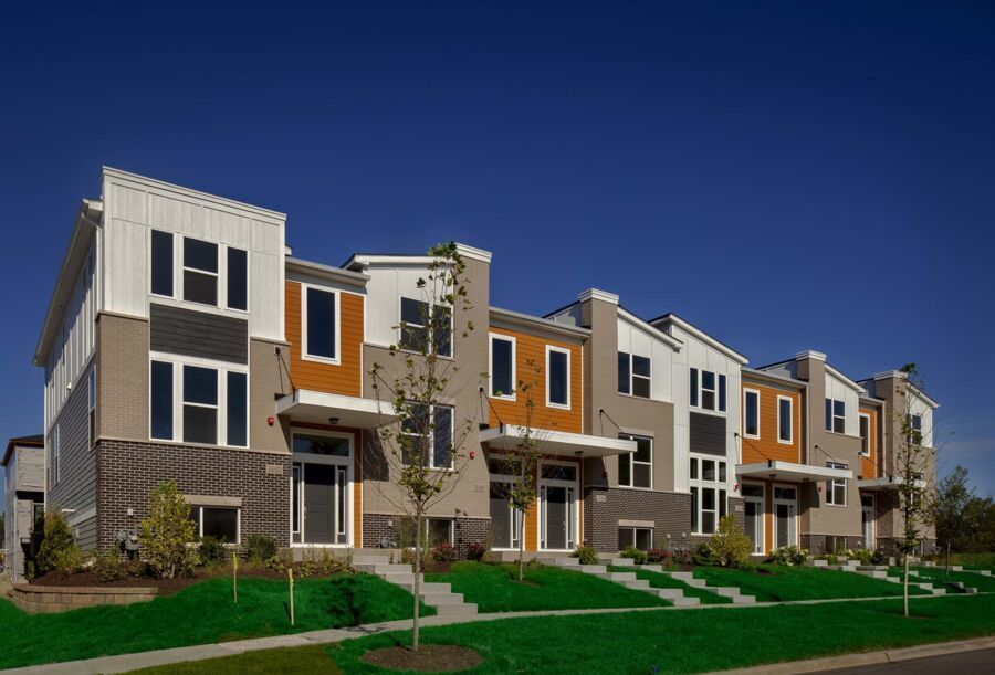 29W695 Cambridge Court, Warrenville, IL 60555