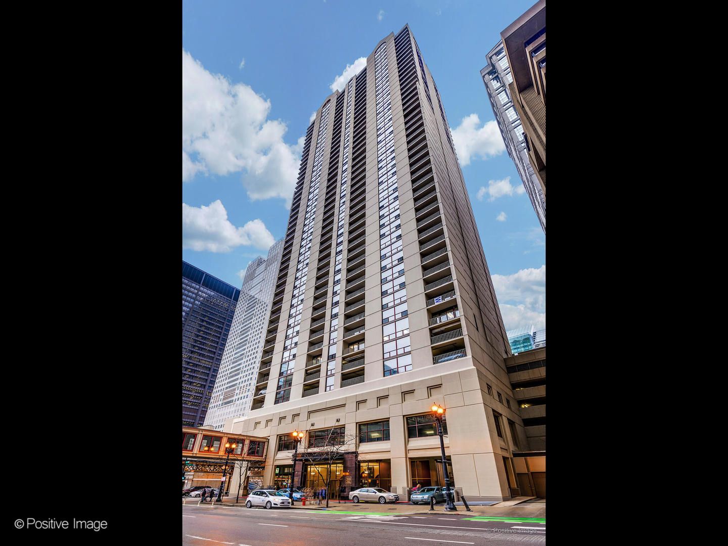 200 N Dearborn Street #3303 — Chicago, IL 60601