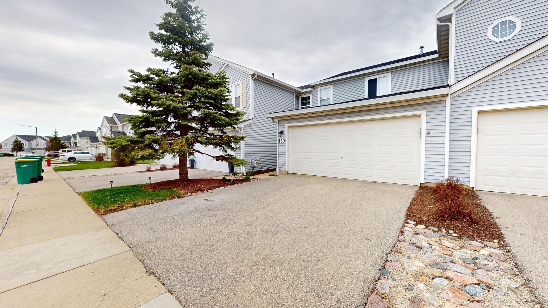 189 Key Largo Drive — Romeoville, IL 60446