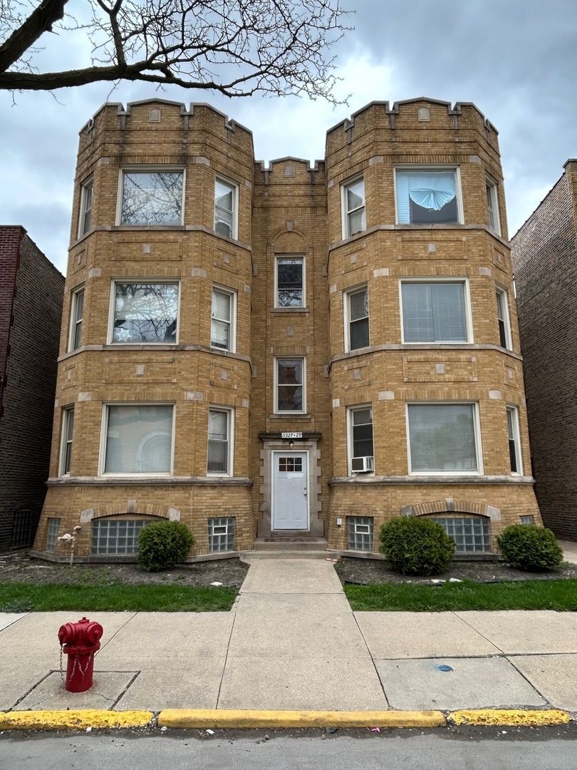 11327 S KING Drive — Chicago, IL 60628