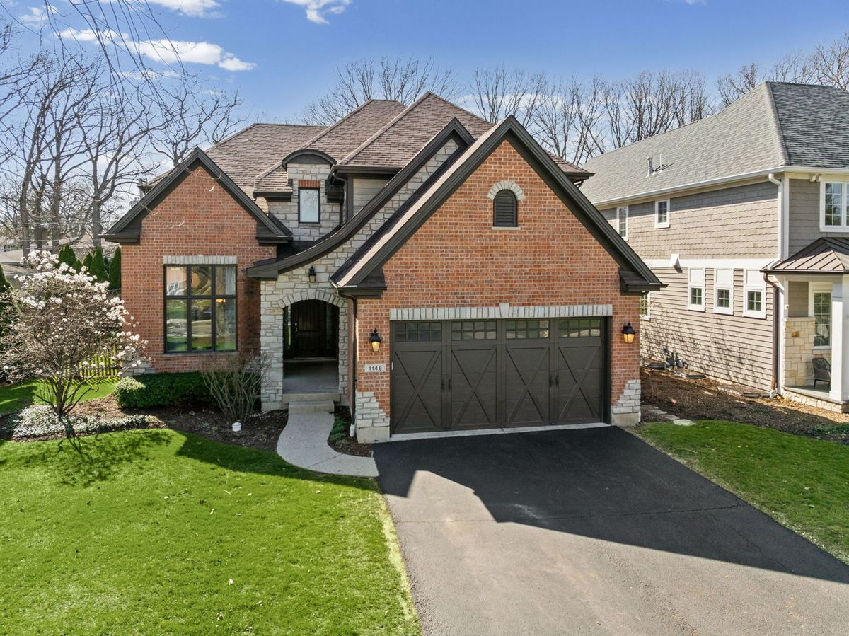 1148 Kenton Road, Deerfield, IL 60015