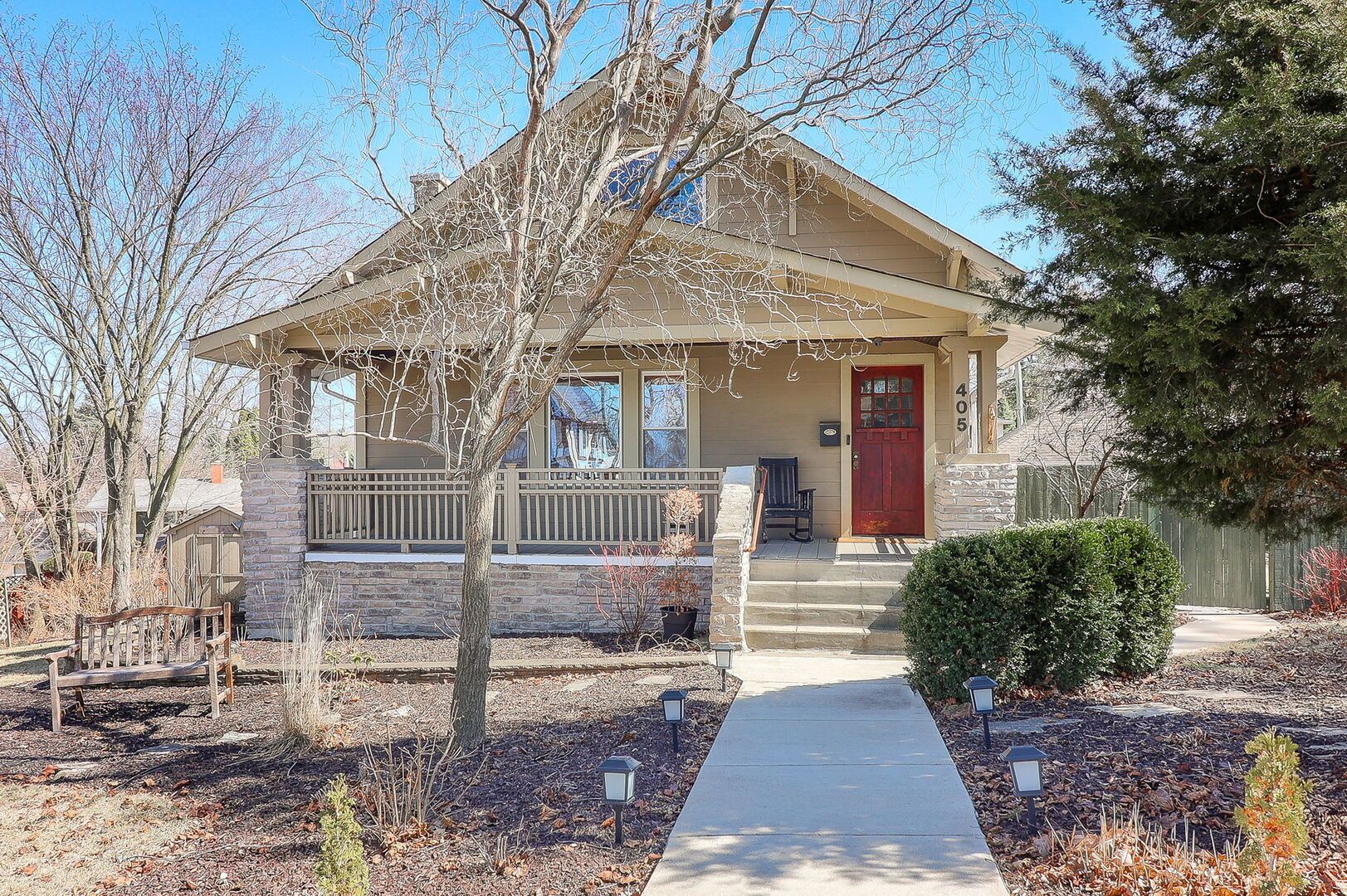 405 Singer Avenue — Lemont, IL 60439