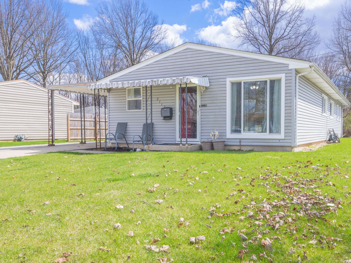 2112 BELMONT Avenue, Joliet, IL 60432