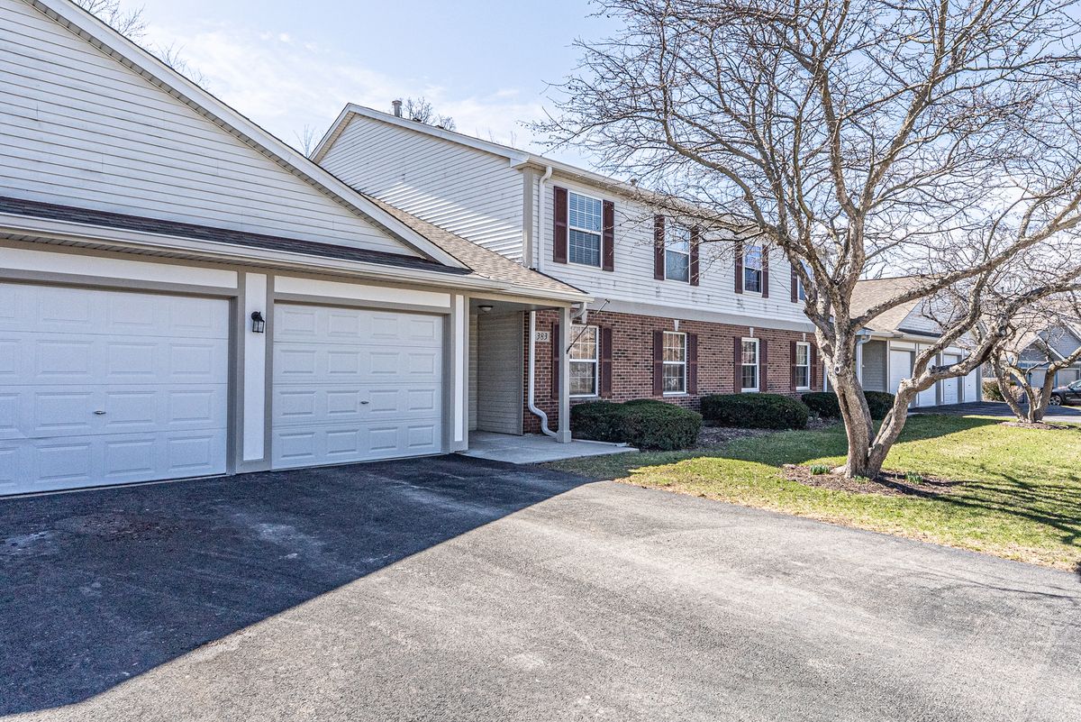 383 WOODVIEW Circle, Elgin, IL 60120