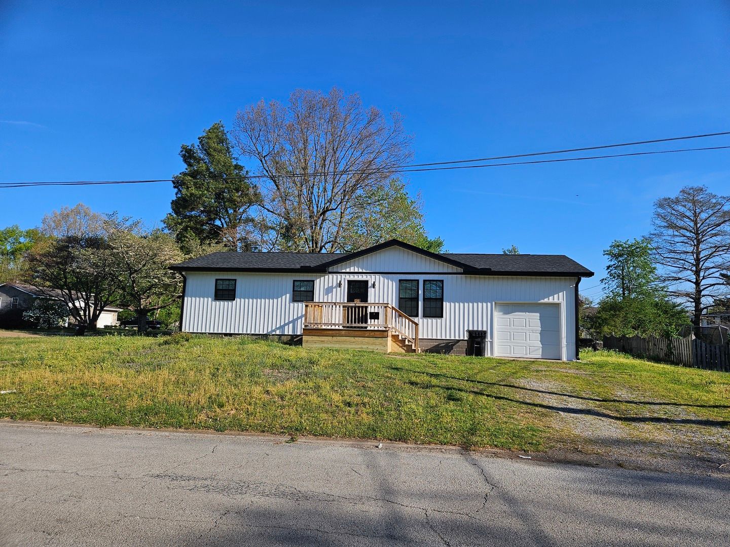 203 Dorris Drive — Metropolis, IL 62960