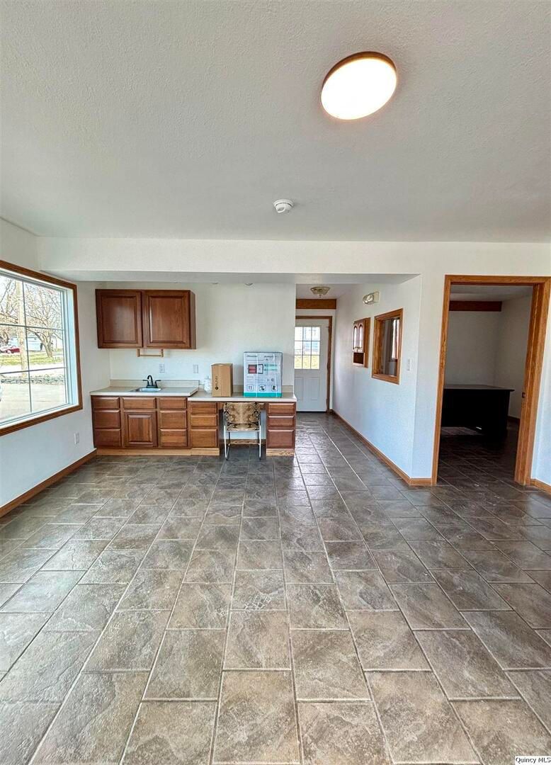 202 N Scofield, Carthage, IL 62321