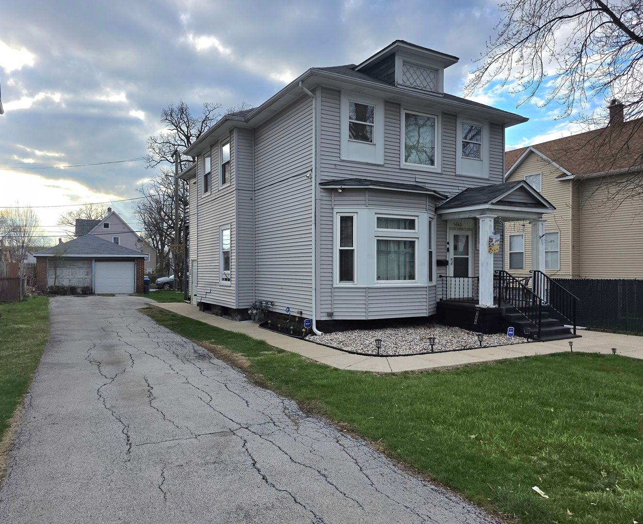 1660 Aberdeen Street — Chicago Heights, IL 60411