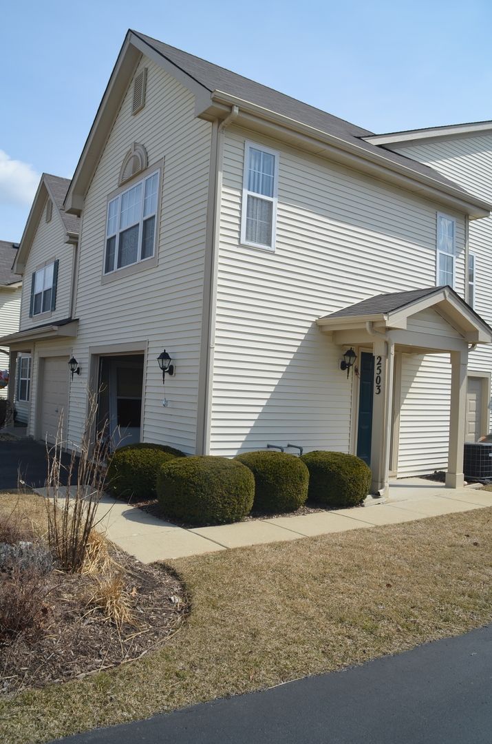 2503 Dickens Drive #2503 — Aurora, IL 60504