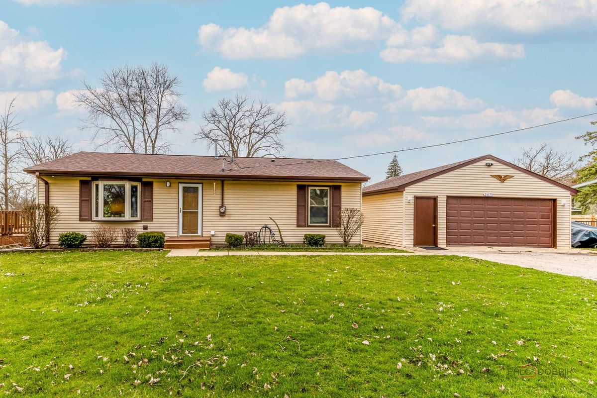 26179 Tarvin Lane, Ingleside, IL 60041