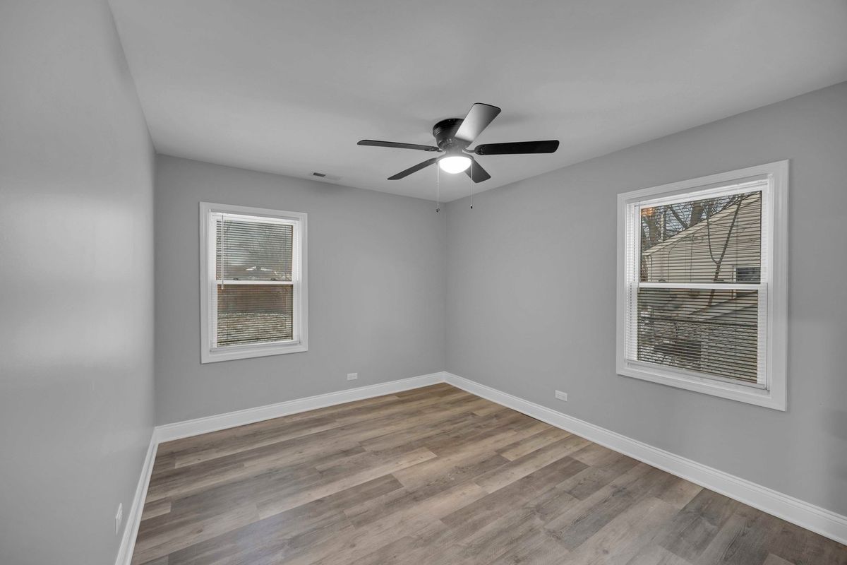 2129 219th Street, Sauk Village, IL 60411