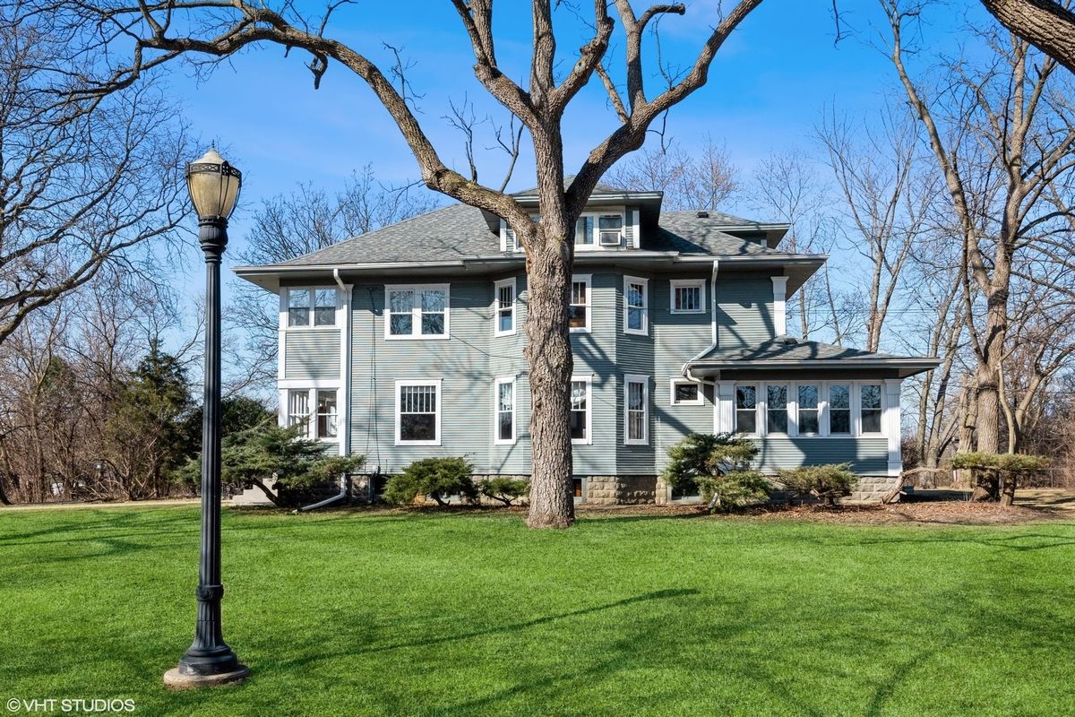 1492 W Irving Park Road, Itasca, IL 60143