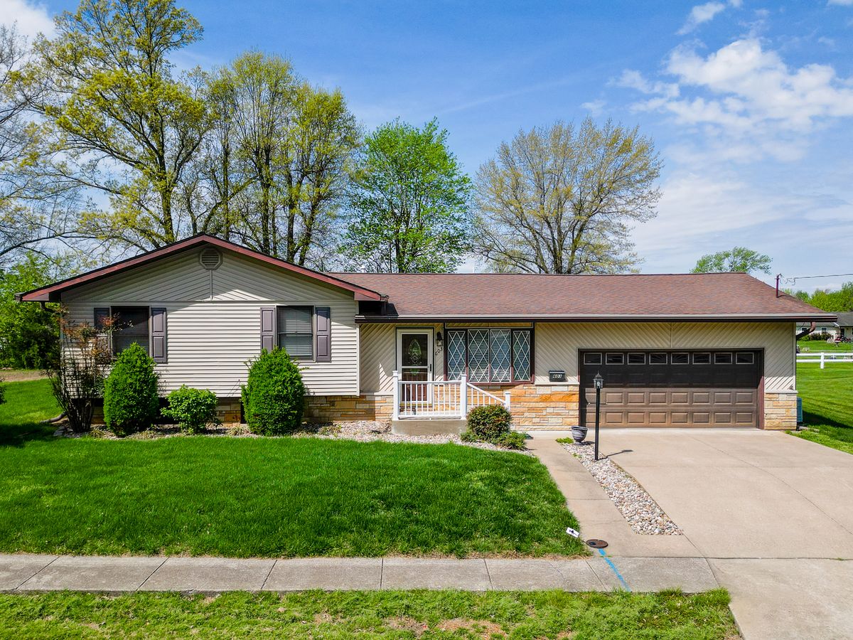 603 Willow Street, Carterville, IL 62918