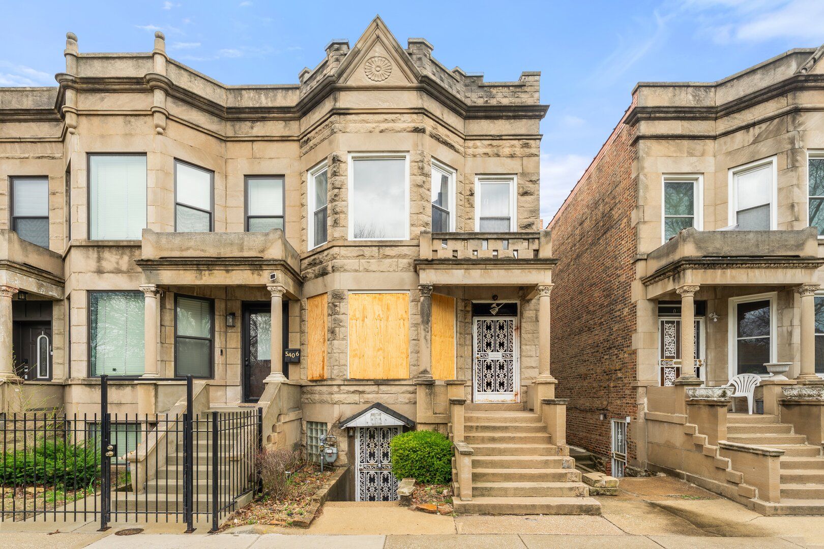 5404 S Drexel Avenue — Chicago, IL 60615