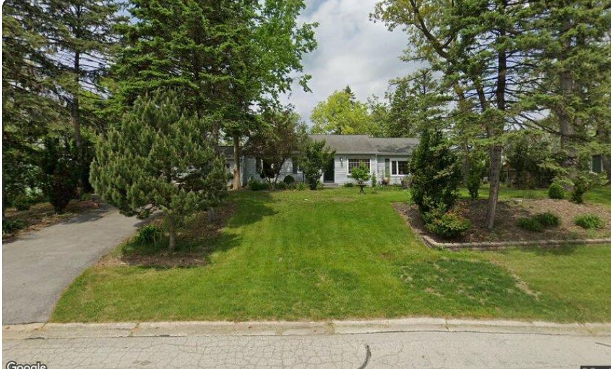 7636 Woodview Drive — Woodridge, IL 60517