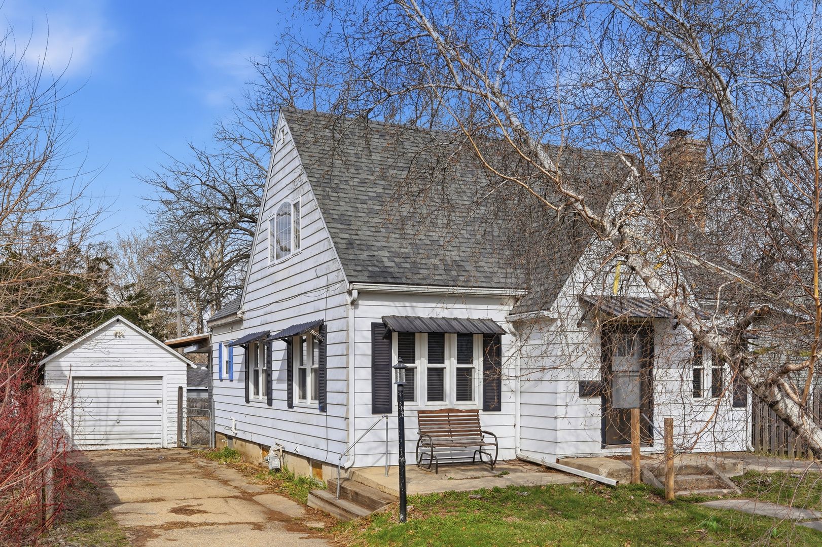 106 S Mulberry Street — Mount Morris, IL 61054