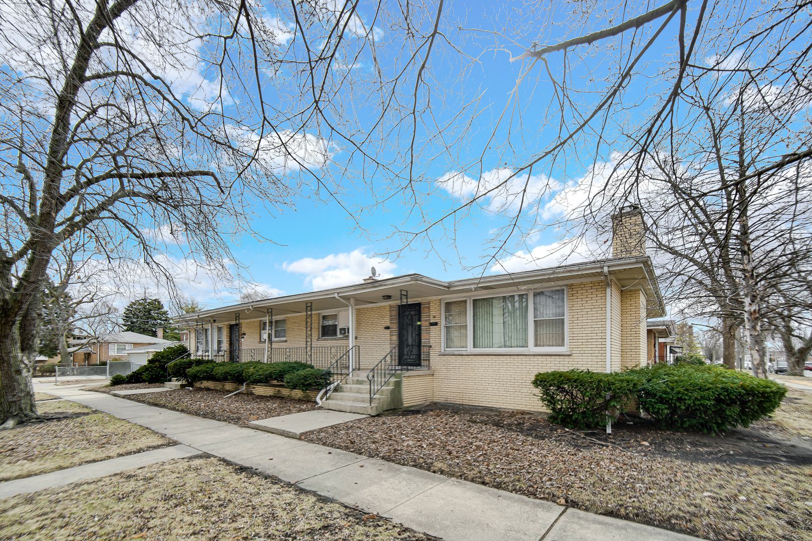 13701 S School Street — Riverdale, IL 60827