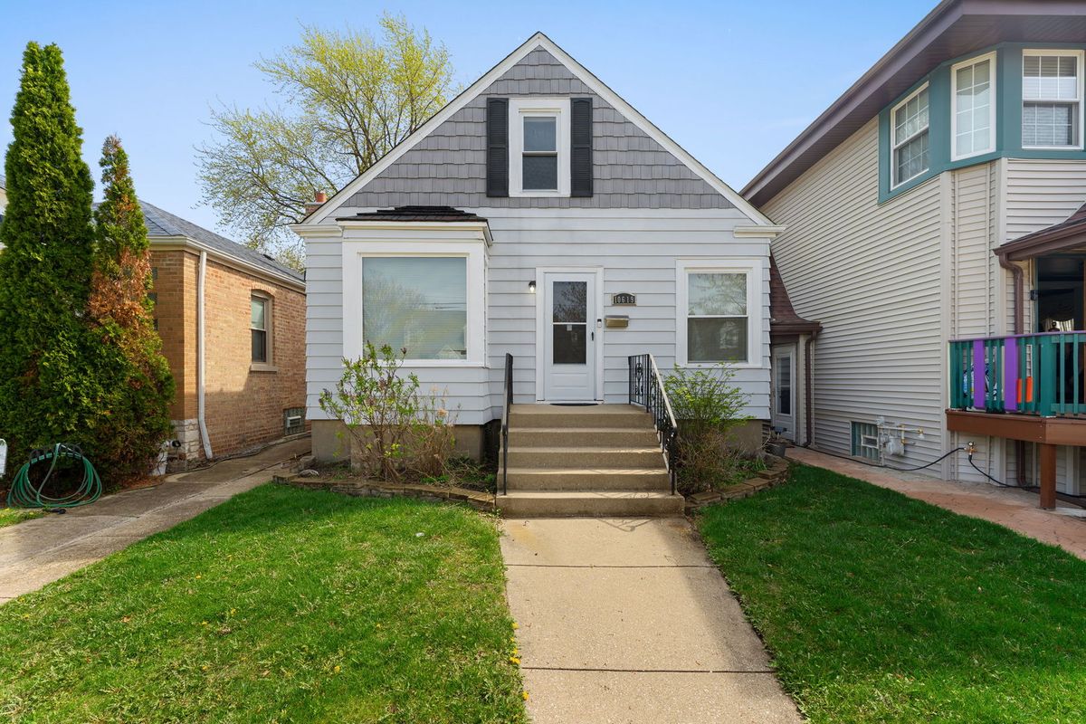 10619 Sawyer Avenue, Chicago, IL 60655