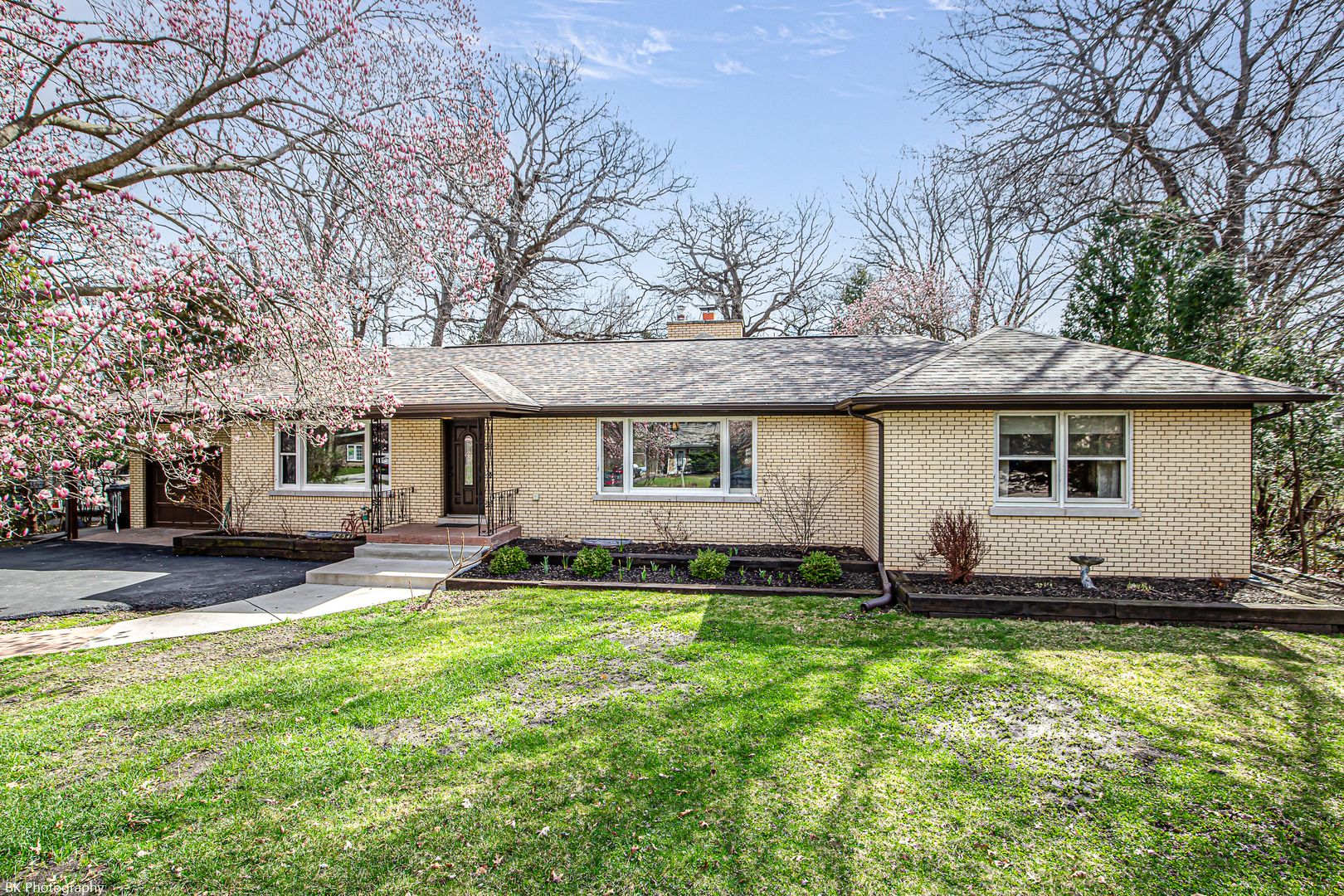 12541 S 68th Court — Palos Heights, IL 60463