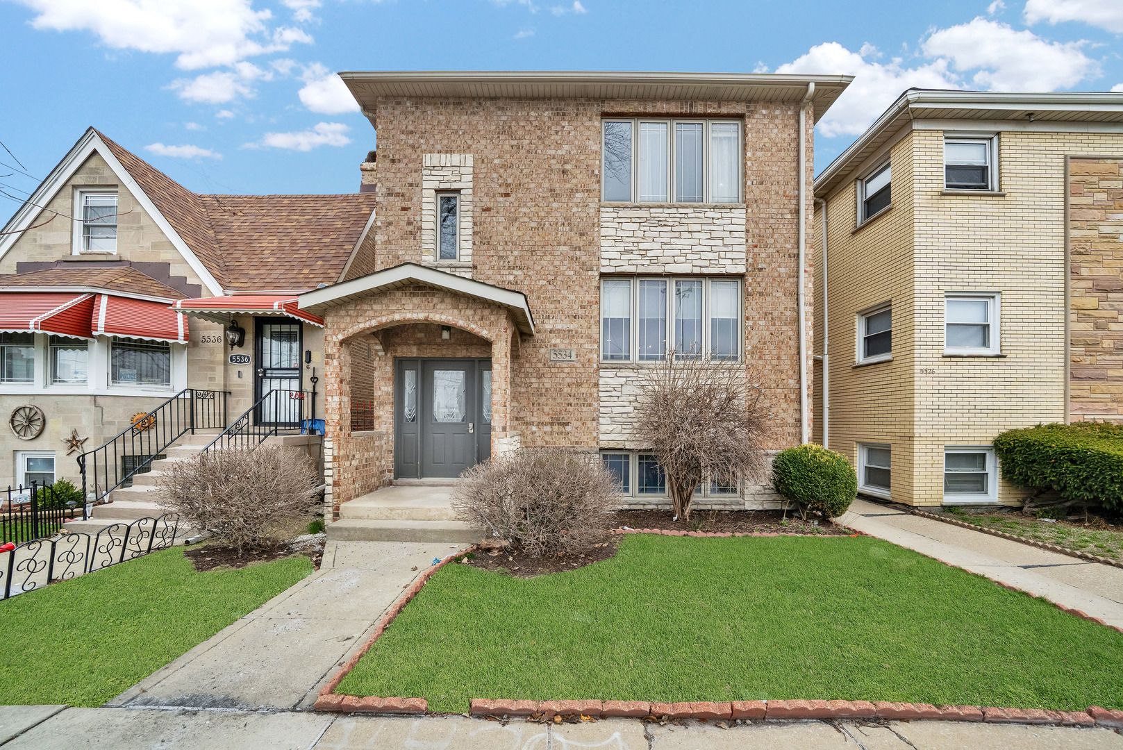 5534 W 26TH Street — Cicero, IL 60804