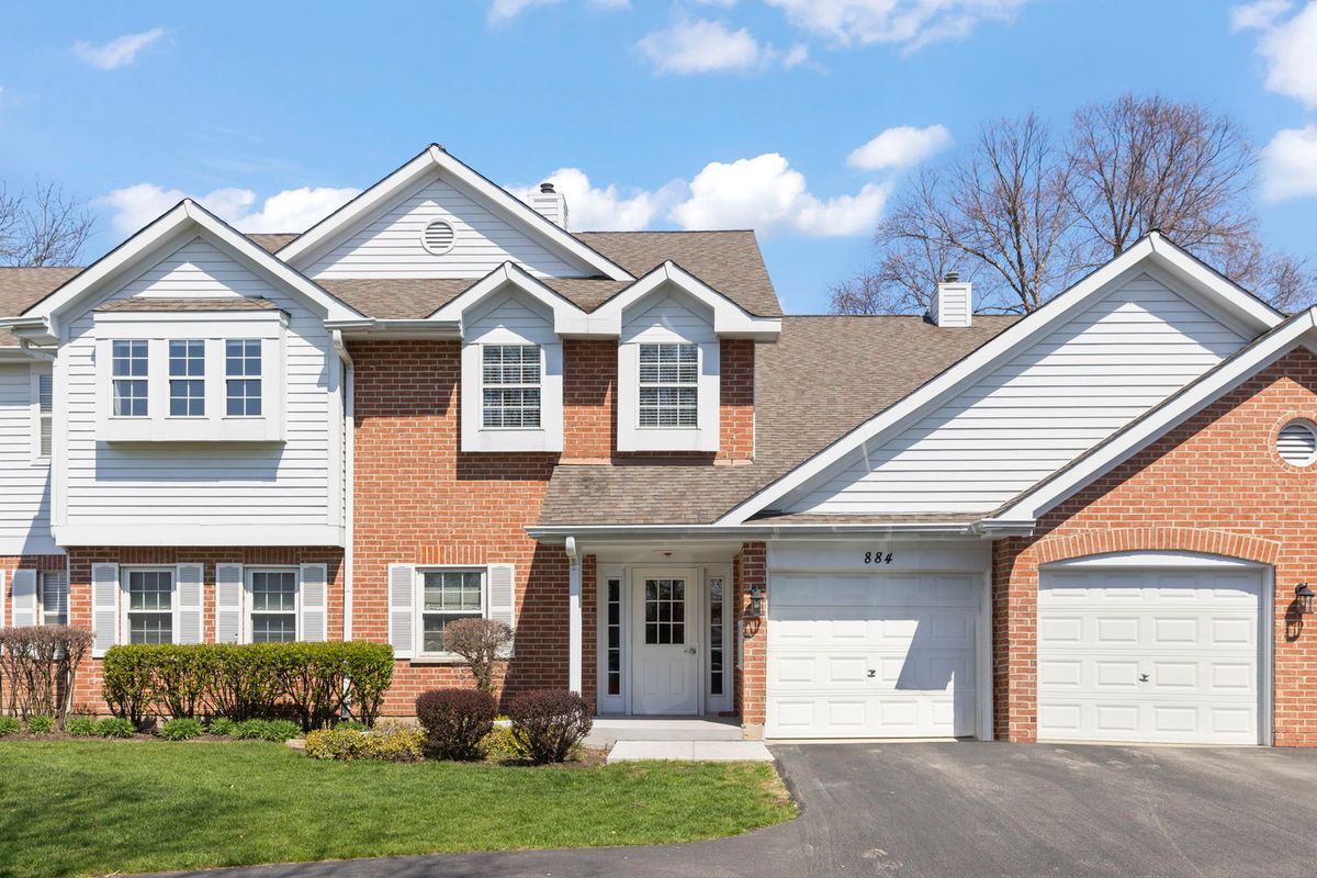 884 QUIN Court, Naperville, IL 60563