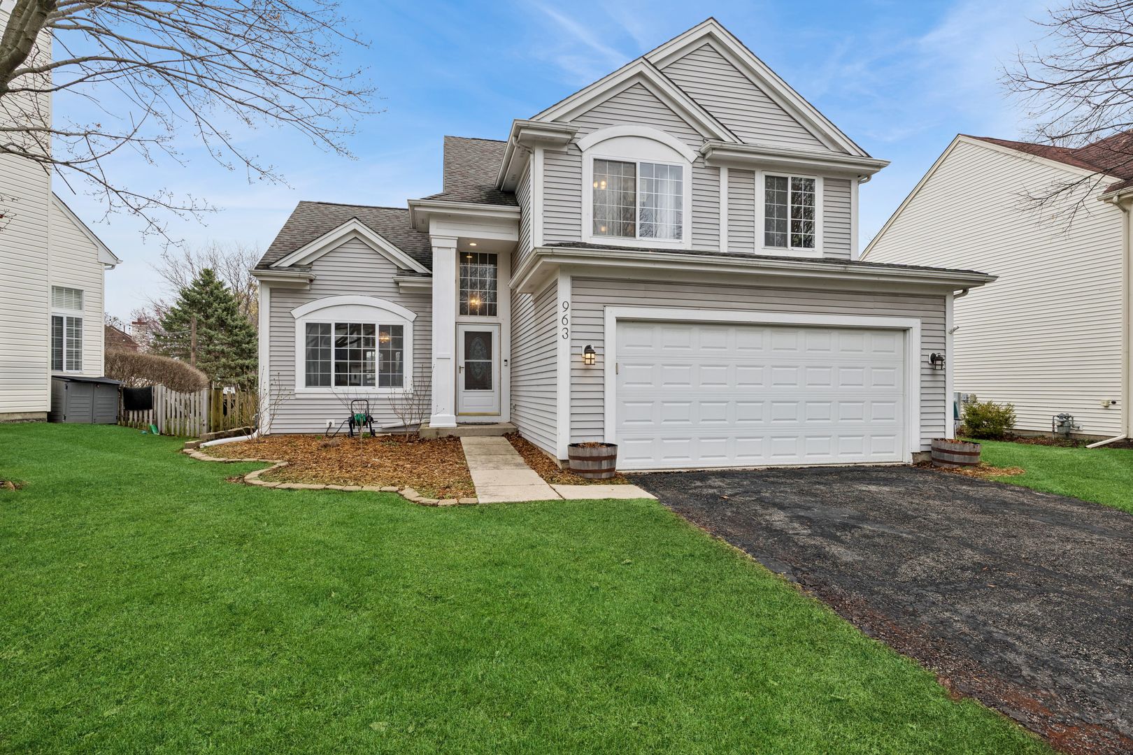 963 Tylerton Circle — Grayslake, IL 60030
