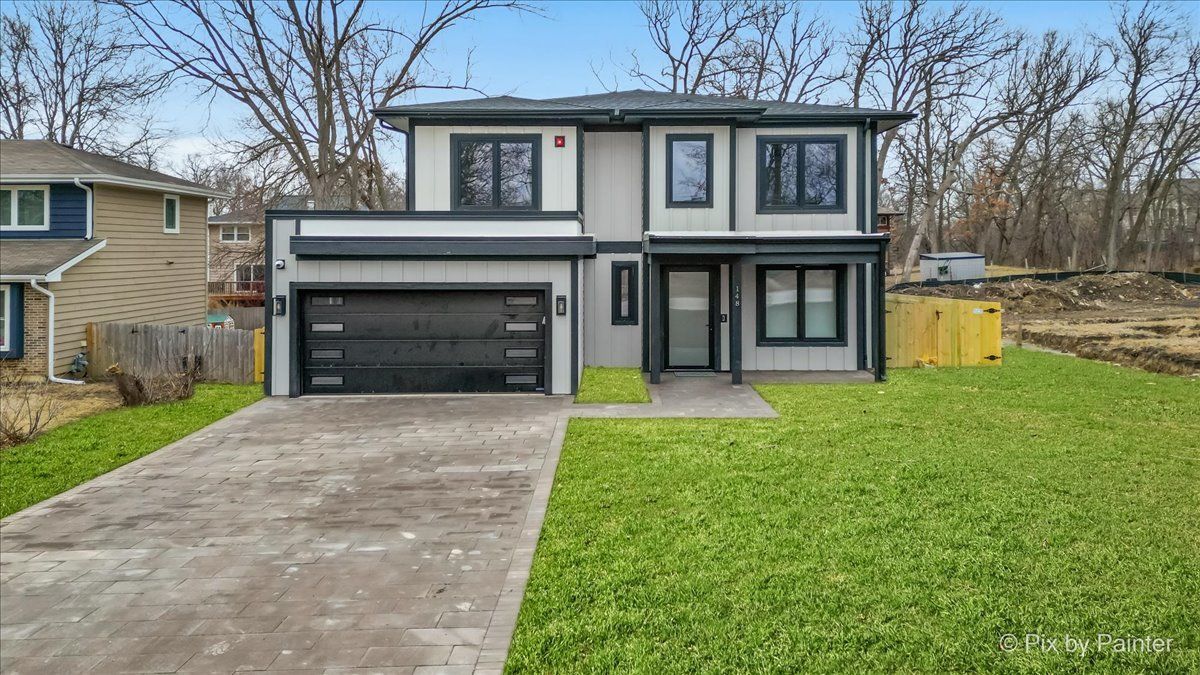148 Oak Street, Lake Zurich, IL 60047